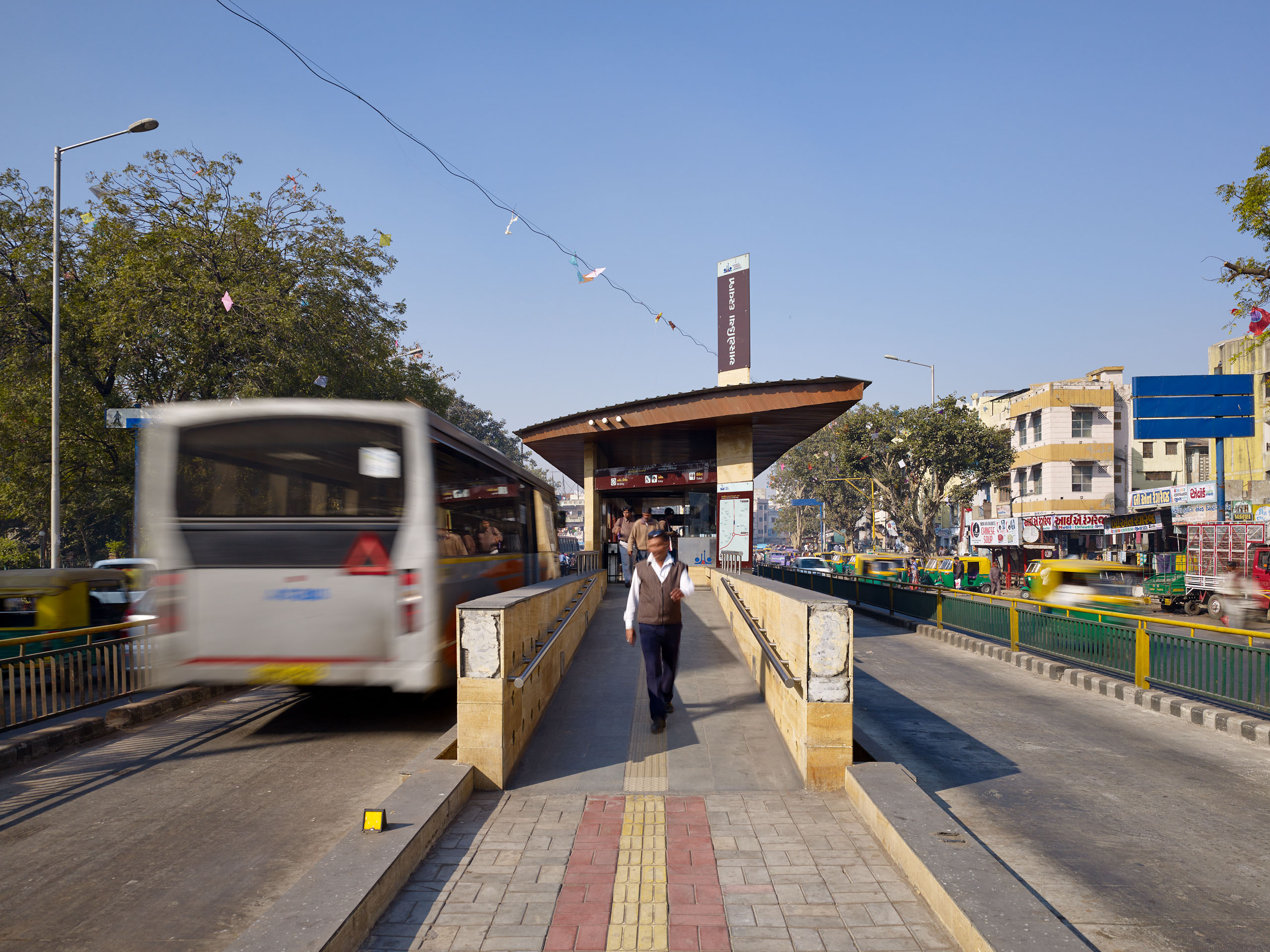 E14492 Alpa 042586 j2560